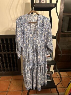 Blue Floral Tiered Midi Dress with V-Neck